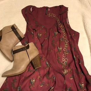 Hummingbird ruffle v-neck blouse